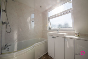  For Sale in Pleasance Way, NEWTON-LE-WILLOWS | Jump-Pad – Newton-le-Willows - 17