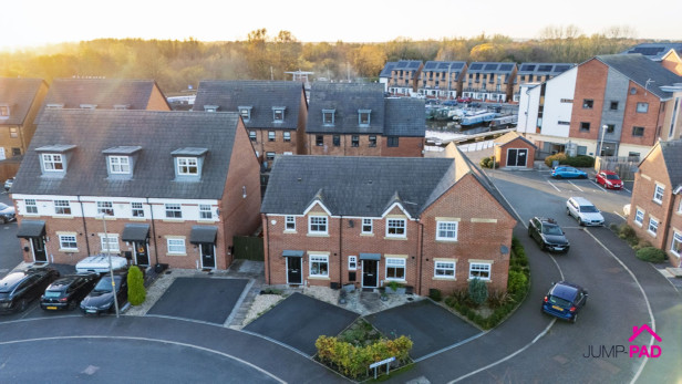  For Sale in Wilkinson Park Drive, LEIGH | Jump-Pad – Newton-le-Willows - 1