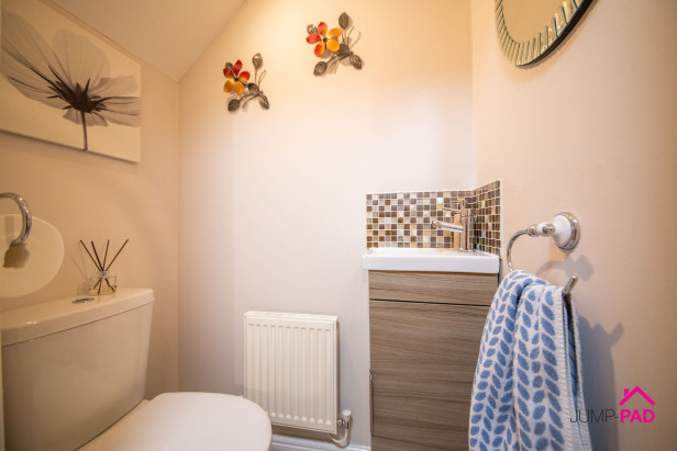  For Sale in Whinchat Close, Lowton | Jump-Pad – Newton-le-Willows - 11