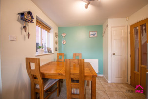  For Sale in Whinchat Close, Lowton | Jump-Pad – Newton-le-Willows - 26