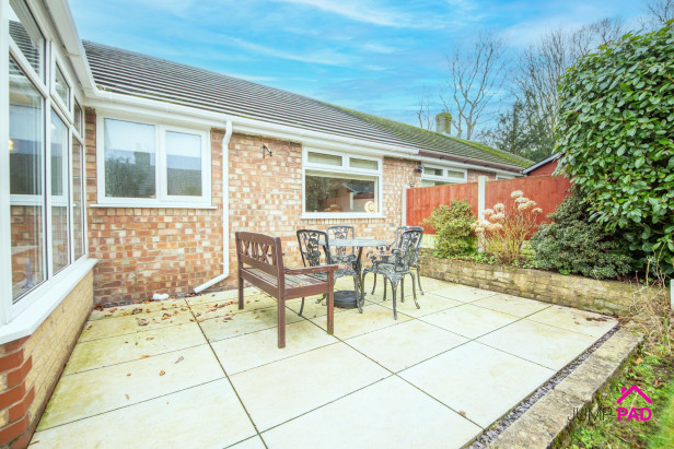  For Sale in Woodstock Avenue, NEWTON-LE-WILLOWS | Jump-Pad – Newton-le-Willows - 17