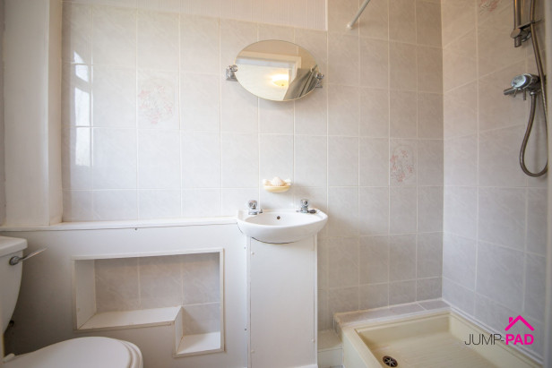  For Sale in Avery Square, Haydock | Jump-Pad – Newton-le-Willows - 16