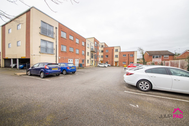  For Sale in Borron Road, NEWTON-LE-WILLOWS | Jump-Pad – Newton-le-Willows - 9