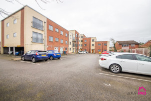  For Sale in Borron Road, NEWTON-LE-WILLOWS | Jump-Pad – Newton-le-Willows - 9