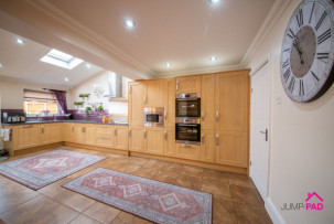  For Sale in Avery Square, Haydock | Jump-Pad – Newton-le-Willows - 24