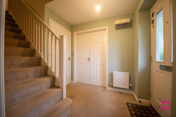  For Sale in Hickory Close, NEWTON-LE-WILLOWS | Jump-Pad – Newton-le-Willows - 2