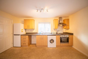  To Rent in Hickory Close, NEWTON-LE-WILLOWS | Jump-Pad – Newton-le-Willows - 9