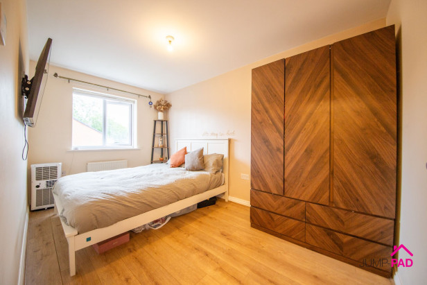  For Sale in Cardinal Way, NEWTON-LE-WILLOWS | Jump-Pad – Newton-le-Willows - 9