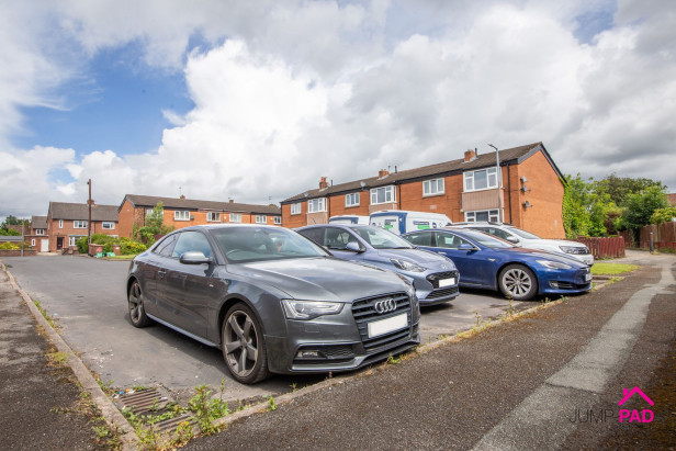  For Sale in Walsh Close, NEWTON-LE-WILLOWS | Jump-Pad – Newton-le-Willows - 19