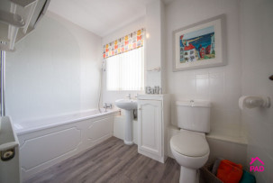  For Sale in Walsh Close, NEWTON-LE-WILLOWS | Jump-Pad – Newton-le-Willows - 19