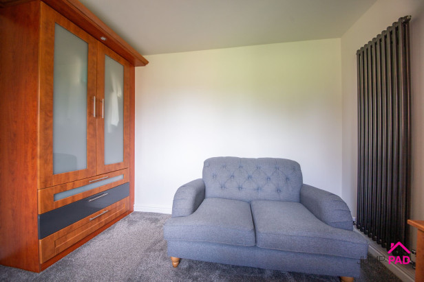  For Sale in Pennington Drive, NEWTON-LE-WILLOWS | Jump-Pad – Newton-le-Willows - 17