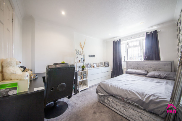  For Sale in Wargrave Mews, NEWTON-LE-WILLOWS | Jump-Pad – Newton-le-Willows - 20