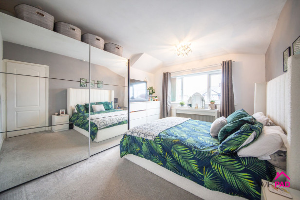  For Sale in Queens Drive, NEWTON-LE-WILLOWS | Jump-Pad – Newton-le-Willows - 12