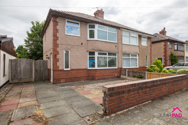  For Sale in Kingsway, NEWTON-LE-WILLOWS | Jump-Pad – Newton-le-Willows - 2