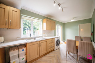  For Sale in Kingsway, NEWTON-LE-WILLOWS | Jump-Pad – Newton-le-Willows - 19