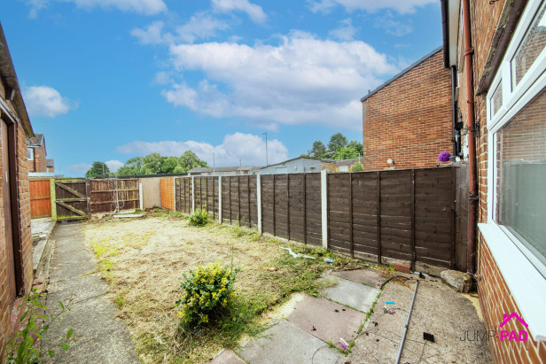  For Sale in Bradlegh Road, NEWTON-LE-WILLOWS | Jump-Pad – Newton-le-Willows - 13