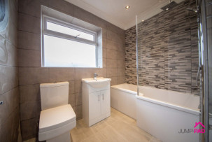  For Sale in Bradlegh Road, NEWTON-LE-WILLOWS | Jump-Pad – Newton-le-Willows - 14