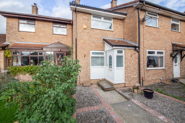 For Sale in Avocet Close, NEWTON-LE-WILLOWS | Jump-Pad – Newton-le-Willows - 1