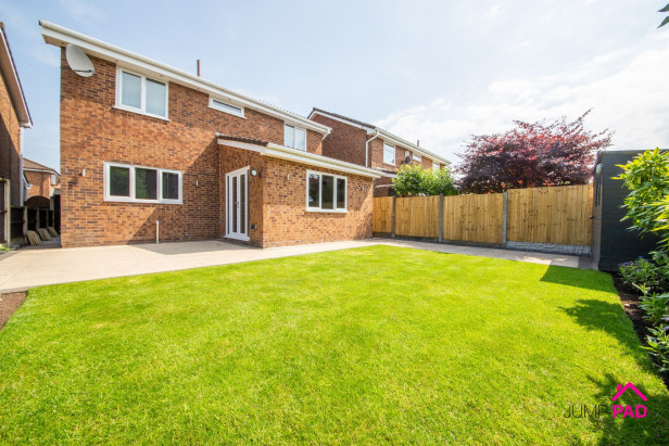  For Sale in The Parchments, NEWTON-LE-WILLOWS | Jump-Pad – Newton-le-Willows - 29