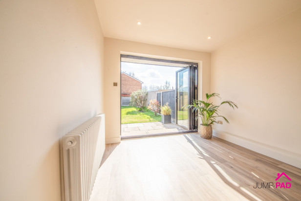 For Sale in Thames Avenue, LEIGH | Jump-Pad – Newton-le-Willows - 12