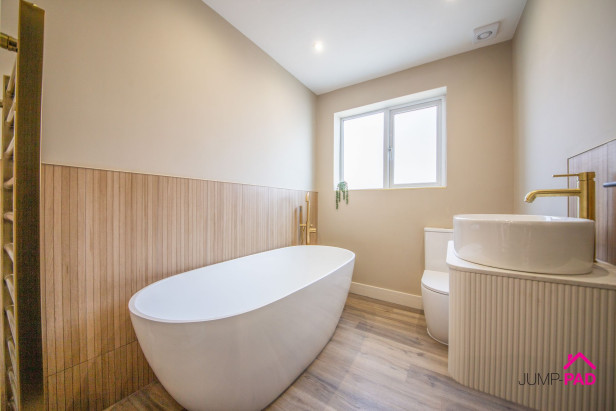  For Sale in Thames Avenue, LEIGH | Jump-Pad – Newton-le-Willows - 17
