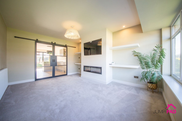  For Sale in Thames Avenue, LEIGH | Jump-Pad – Newton-le-Willows - 4