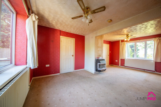 For Sale in Barnett Avenue, NEWTON-LE-WILLOWS | Jump-Pad – Newton-le-Willows - 3