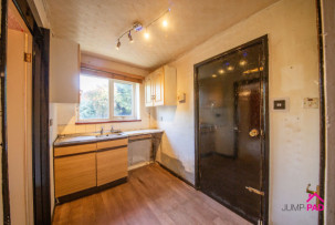  For Sale in Barnett Avenue, NEWTON-LE-WILLOWS | Jump-Pad – Newton-le-Willows - 15