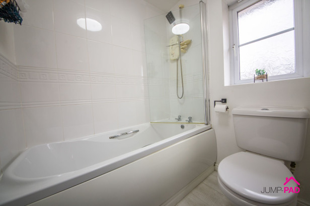  For Sale in The Feathers, ST. HELENS | Jump-Pad – Newton-le-Willows - 16