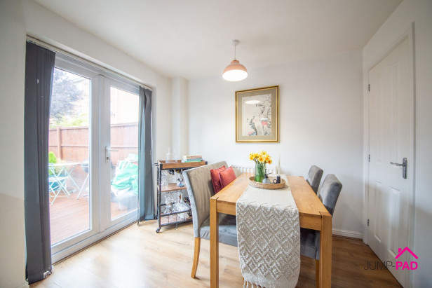  For Sale in The Feathers, ST. HELENS | Jump-Pad – Newton-le-Willows - 8