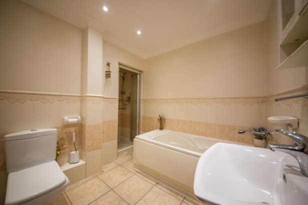  For Sale in High Street, NEWTON-LE-WILLOWS | Jump-Pad – Newton-le-Willows - 11