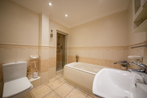  For Sale in High Street, NEWTON-LE-WILLOWS | Jump-Pad – Newton-le-Willows - 17