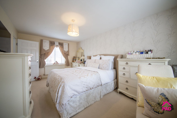  For Sale in Cairn Brae, NEWTON-LE-WILLOWS | Jump-Pad – Newton-le-Willows - 12