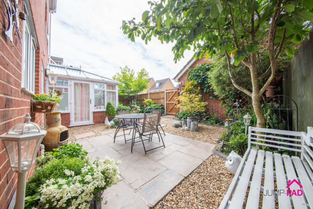  For Sale in Cairn Brae, NEWTON-LE-WILLOWS | Jump-Pad – Newton-le-Willows - 26