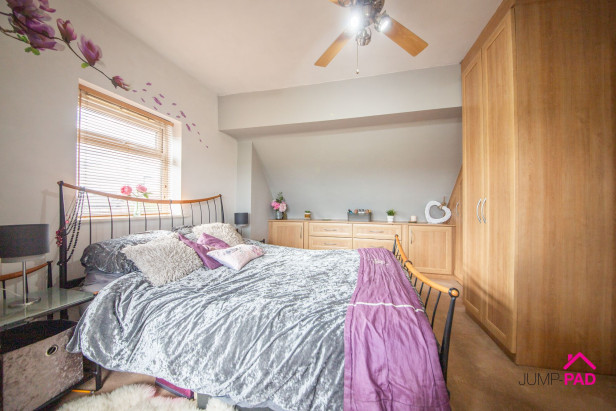  For Sale in Rob Lane, NEWTON-LE-WILLOWS | Jump-Pad – Newton-le-Willows - 13