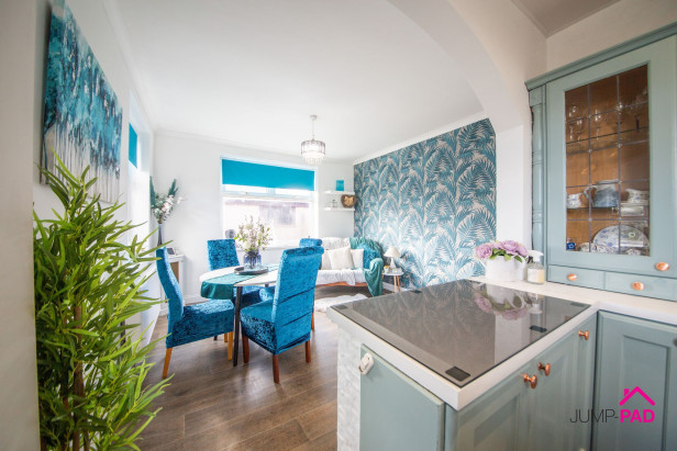  For Sale in Rob Lane, NEWTON-LE-WILLOWS | Jump-Pad – Newton-le-Willows - 7