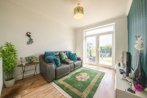  For Sale in Rob Lane, NEWTON-LE-WILLOWS | Jump-Pad – Newton-le-Willows - 9