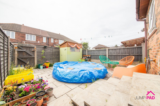  For Sale in Vista Road, NEWTON-LE-WILLOWS | Jump-Pad – Newton-le-Willows - 13
