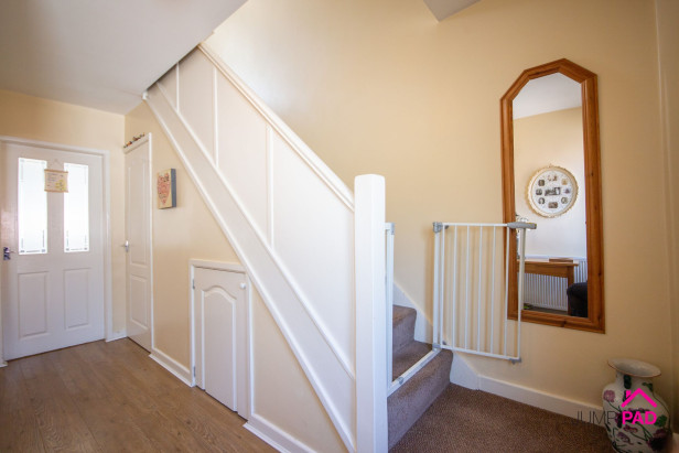  For Sale in Pleasance Way, NEWTON-LE-WILLOWS | Jump-Pad – Newton-le-Willows - 2