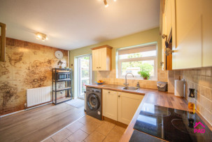  For Sale in Wayfarers Drive, NEWTON-LE-WILLOWS | Jump-Pad – Newton-le-Willows - 17