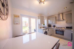  For Sale in Medlar Way, Ashton-in-Makerfield | Jump-Pad – Newton-le-Willows - 15