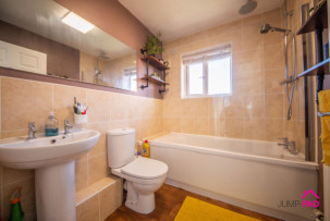  For Sale in Medlar Way, Ashton-in-Makerfield | Jump-Pad – Newton-le-Willows - 15