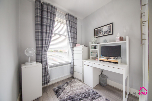  For Sale in Park Road South, NEWTON-LE-WILLOWS | Jump-Pad – Newton-le-Willows - 14