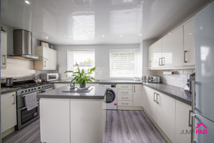  For Sale in Park Road South, NEWTON-LE-WILLOWS | Jump-Pad – Newton-le-Willows - 20