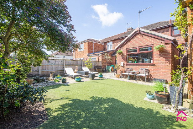  For Sale in Park Road South, NEWTON-LE-WILLOWS | Jump-Pad – Newton-le-Willows - 26