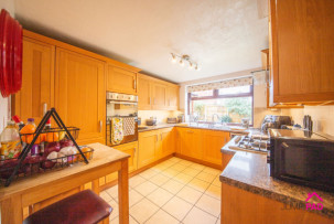  For Sale in Park Road South, NEWTON-LE-WILLOWS | Jump-Pad – Newton-le-Willows - 26