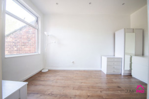  For Sale in Hotel Street, NEWTON-LE-WILLOWS | Jump-Pad – Newton-le-Willows - 17