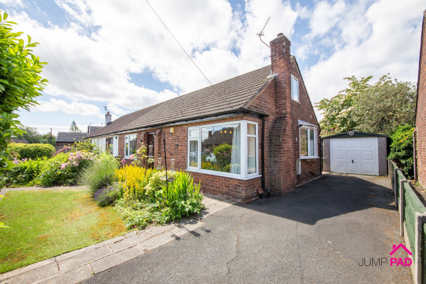  For Sale in Beechwood Avenue, NEWTON-LE-WILLOWS | Jump-Pad – Newton-le-Willows - 1