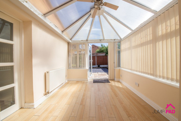  For Sale in Serin Close, NEWTON-LE-WILLOWS | Jump-Pad – Newton-le-Willows - 7
