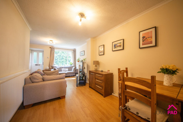  For Sale in Armstrong Close, Birchwood | Jump-Pad – Newton-le-Willows - 5